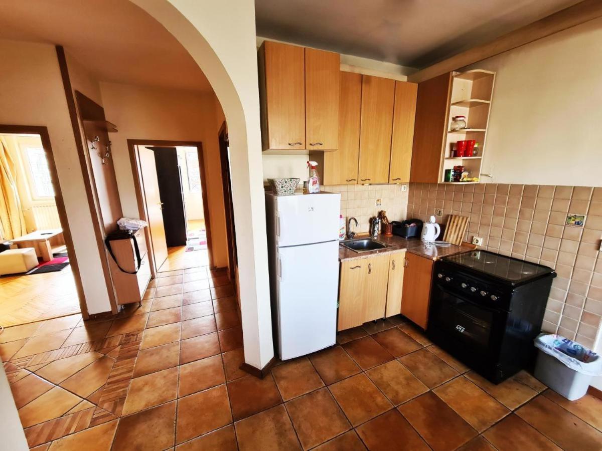 Fantazy Apartment Main Square Скопье Экстерьер фото
