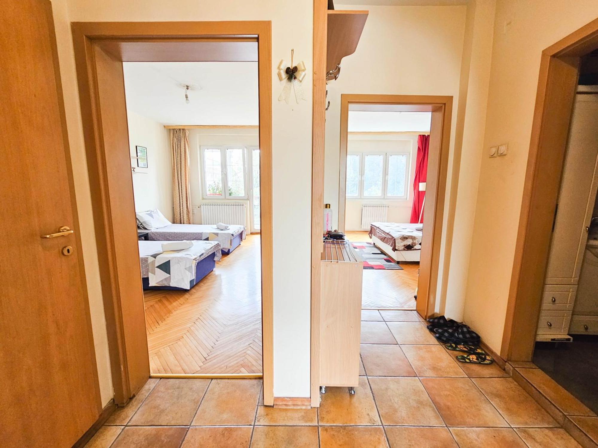 Fantazy Apartment Main Square Скопье Экстерьер фото